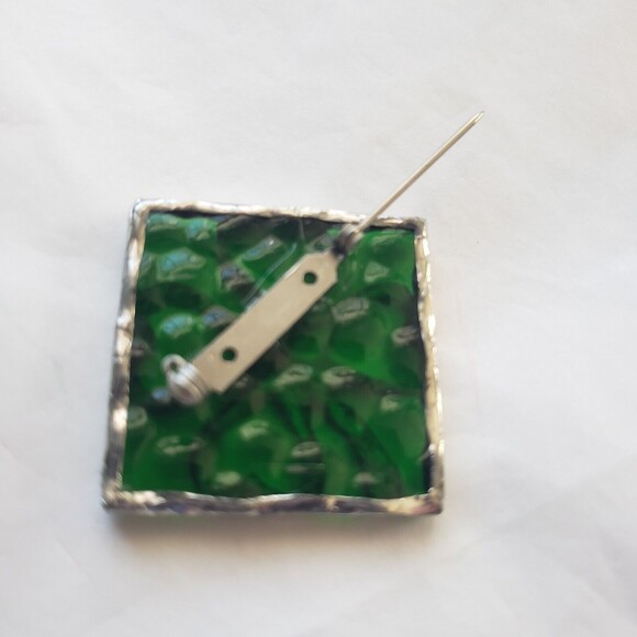 Shamrock Pin Brooch Handmade Green Stained Glass and Silver-toned 1.75 inch USA - Picture 3 of 4